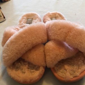 Ugg pink cross cross slippers size9